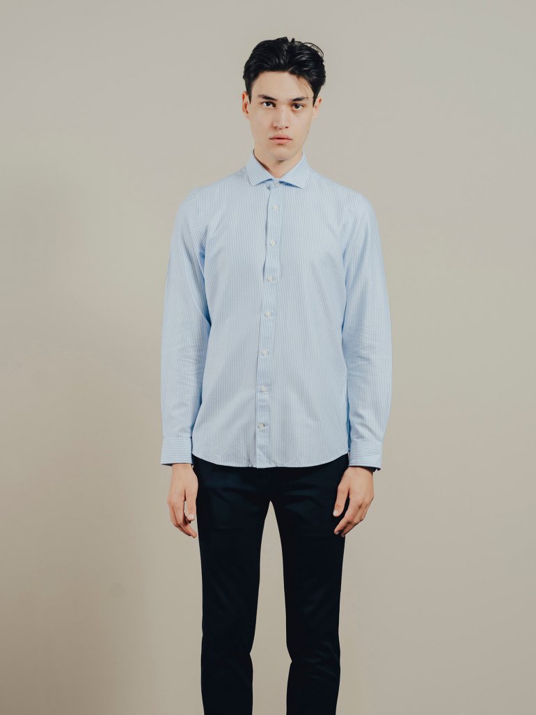 5: Gnious - Belfast skjorte med lys blå stib - Herre - Small